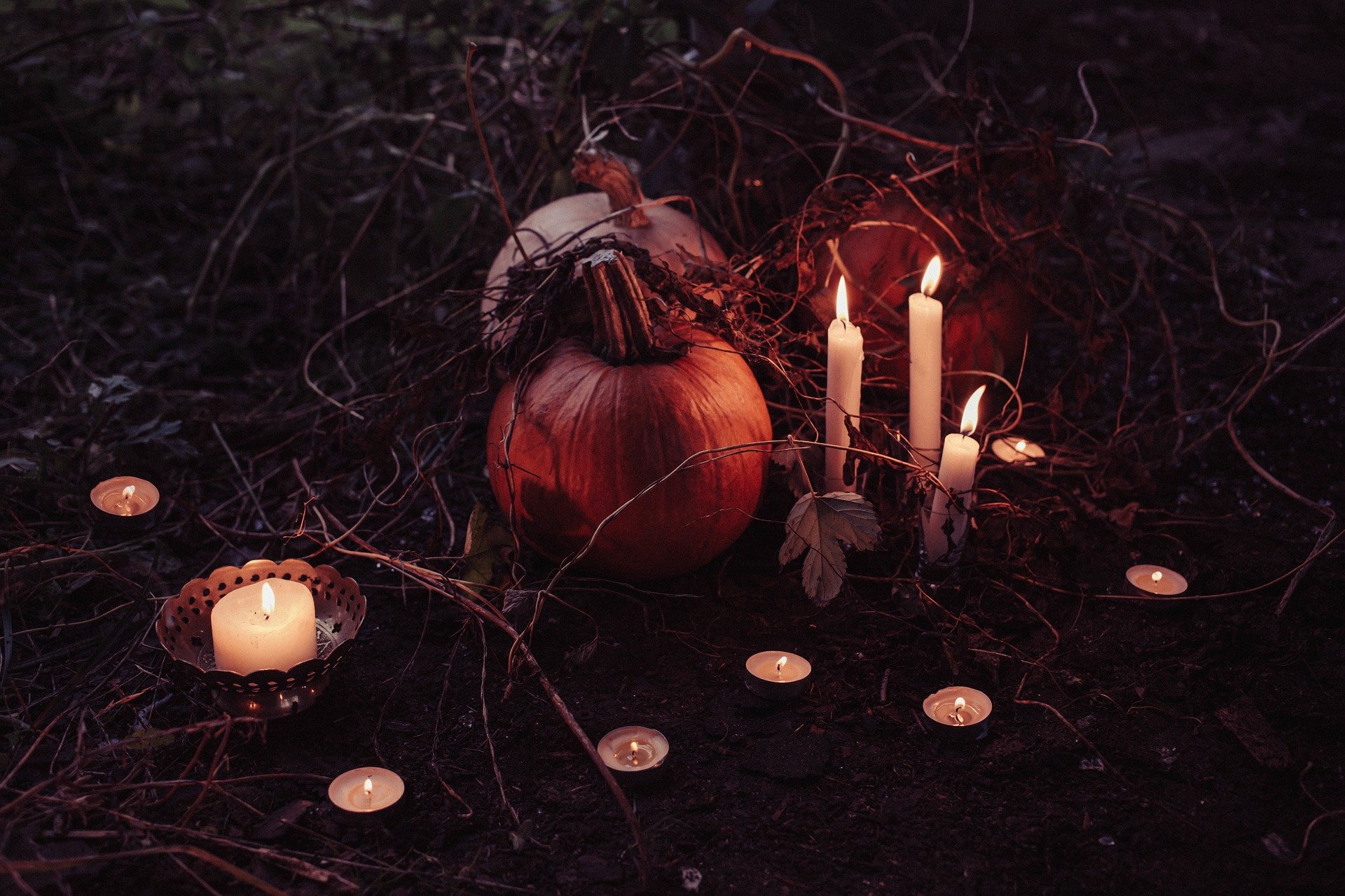 zucca e candele halloween