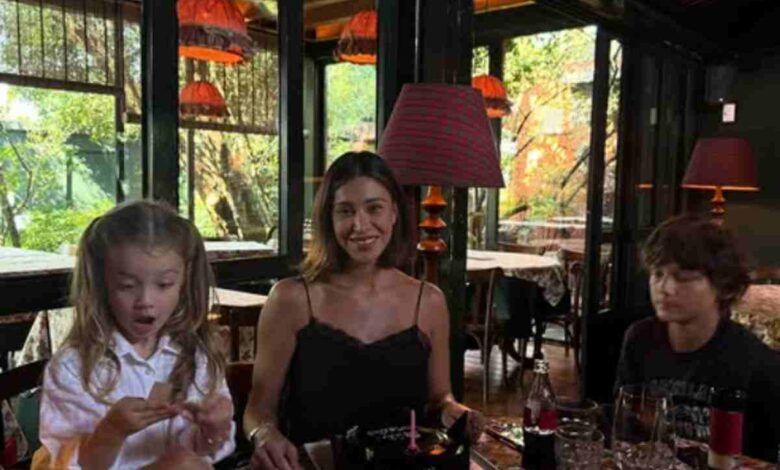 belen fa 41 anni ma al party qualcuno non c'è