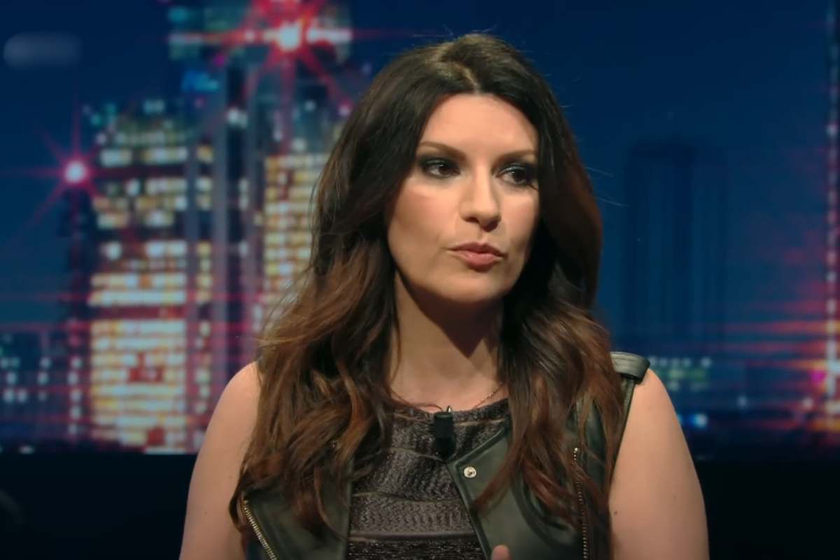 laura pausini senza soldi