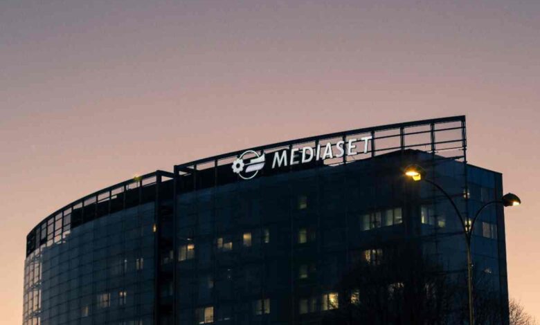 Lite in diretta per la discussa coppia Mediaset