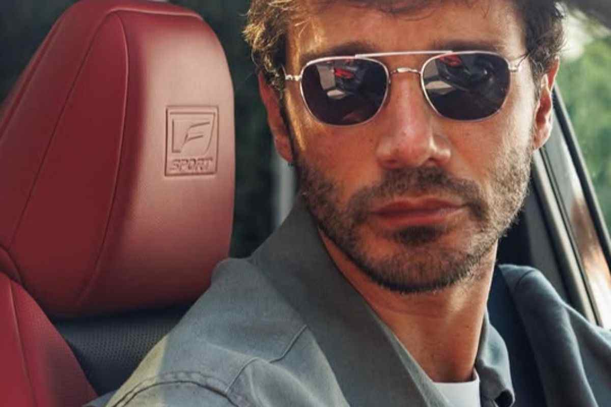 stefano de martino lite con caroline tronelli