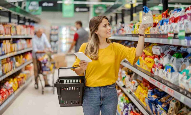 Donna supermercato